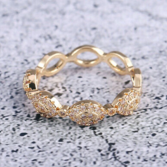 18k Yellow Gold Plated Ring White Sapphire - Picture 2 of 13